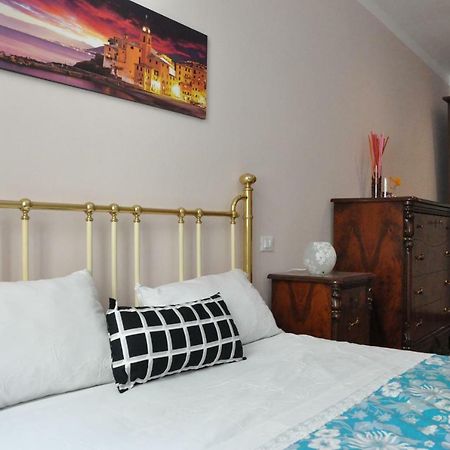 Michel'S House Apartment เจนัว ภายนอก รูปภาพ
