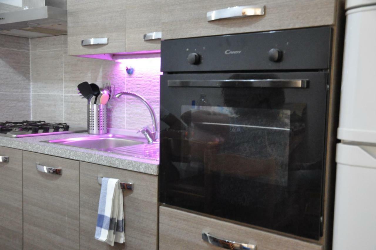 Michel'S House Apartment เจนัว ภายนอก รูปภาพ