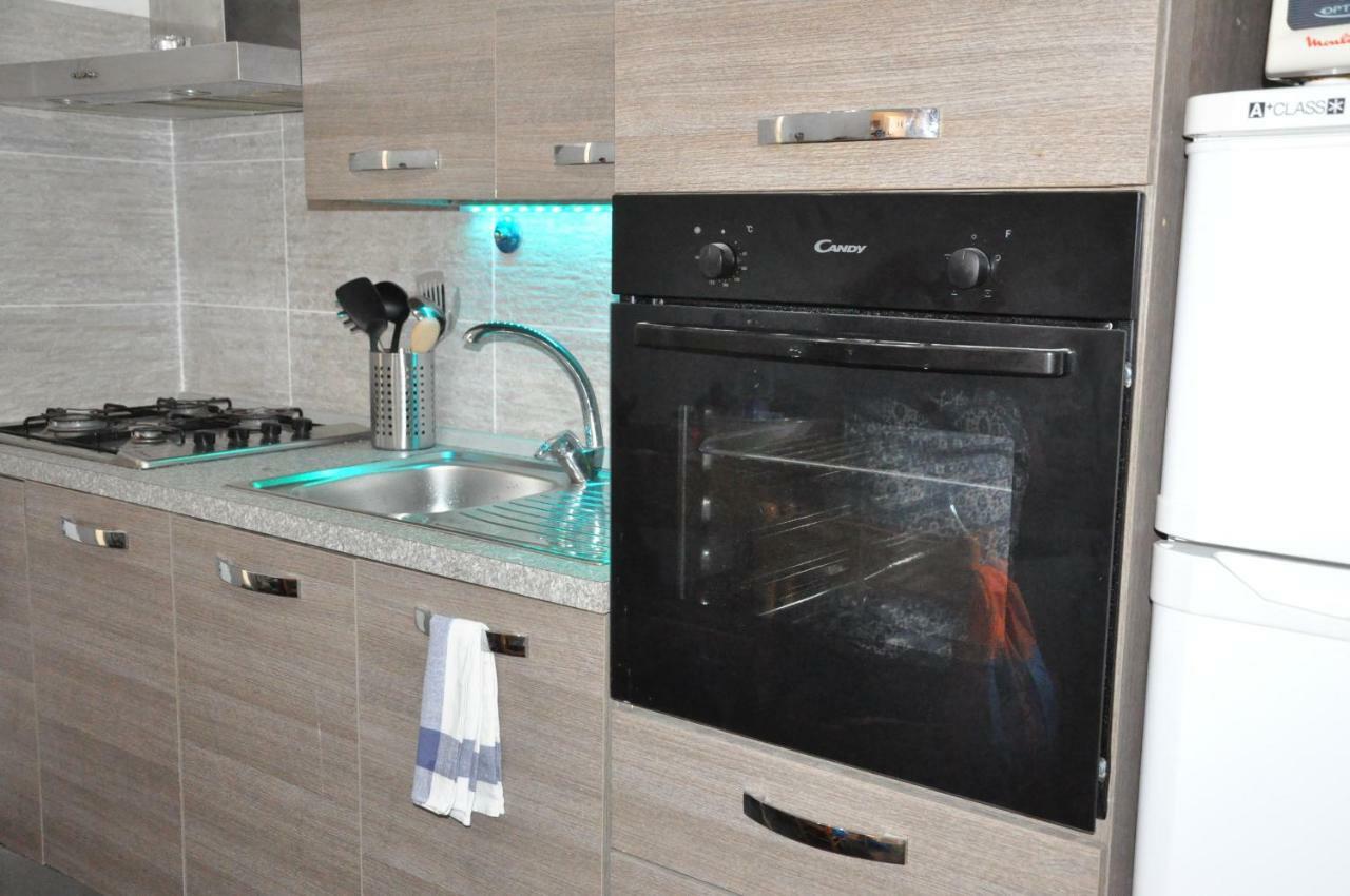 Michel'S House Apartment เจนัว ภายนอก รูปภาพ