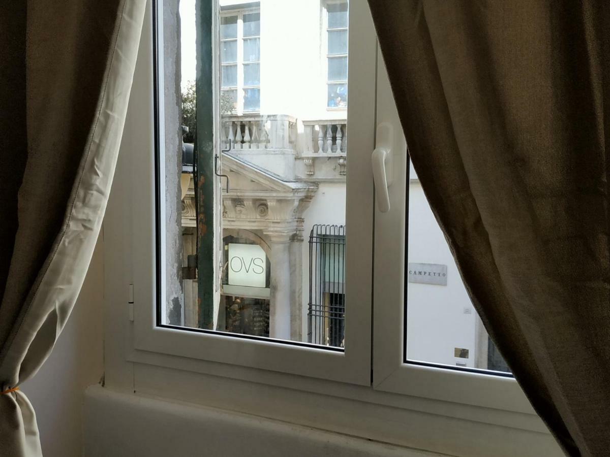 Michel'S House Apartment เจนัว ภายนอก รูปภาพ