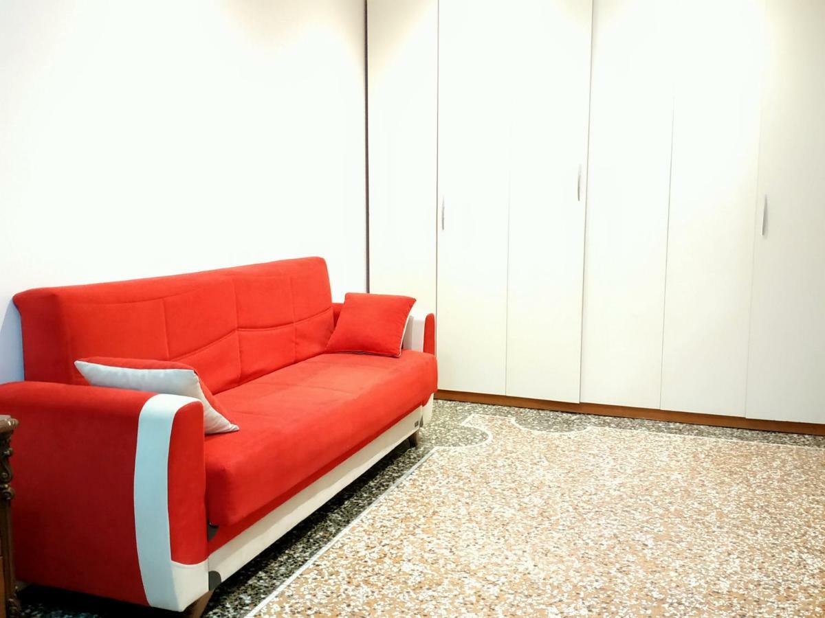 Michel'S House Apartment เจนัว ภายนอก รูปภาพ