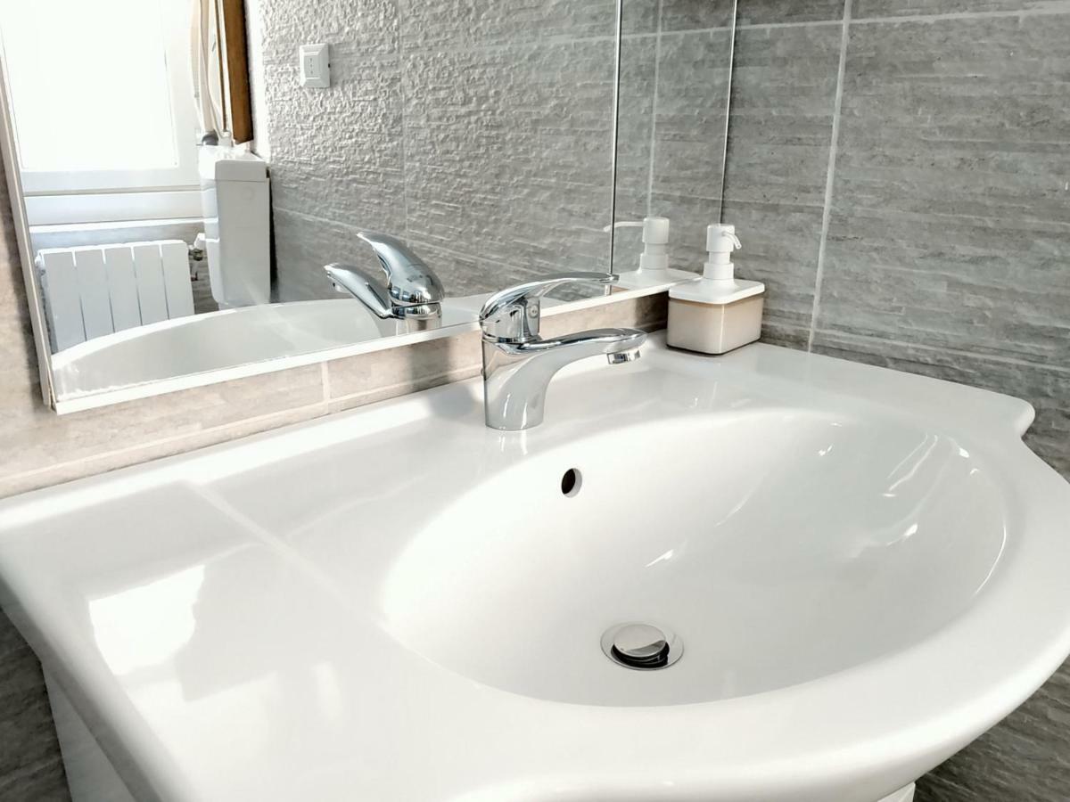 Michel'S House Apartment เจนัว ภายนอก รูปภาพ